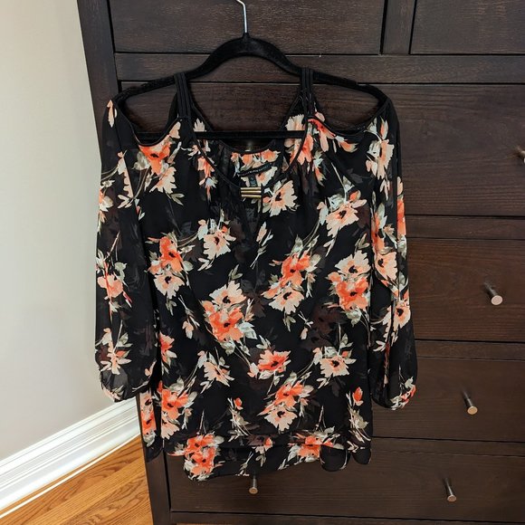 Floral Cold Shoulder Top from WHBM - Picture 1 of 2